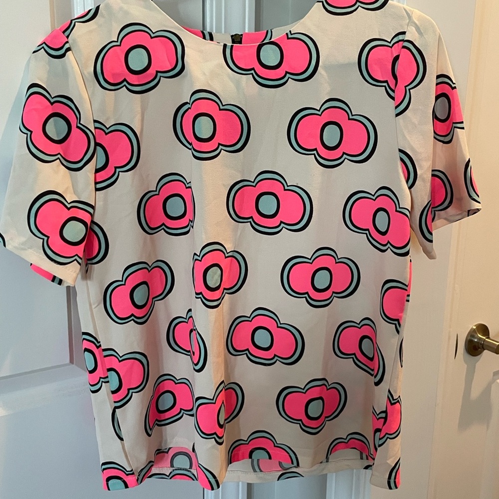 Spring blouse, lightweight. Happy cheerful colors. Back zipper. Size Small